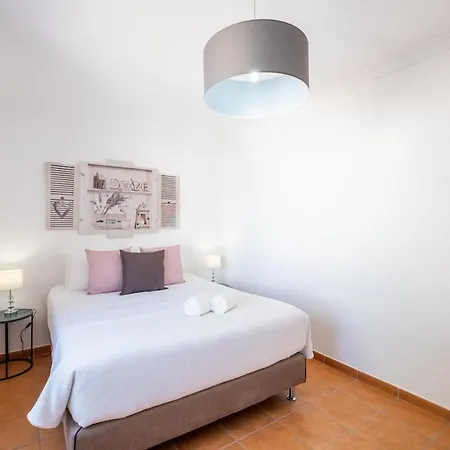 度假居 Gale Sunbeach Village - Jardins Da Gale 阿尔布费拉